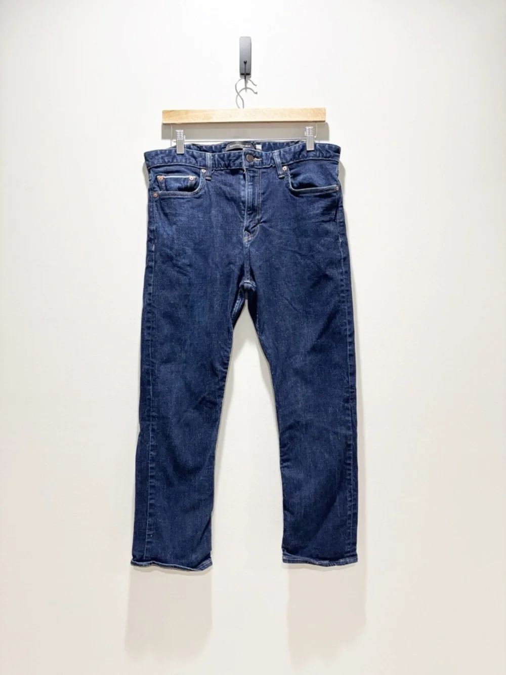Banana Republic Men's Slim Rapid Movement Denim Dark Blue Jeans 38 W, 30L